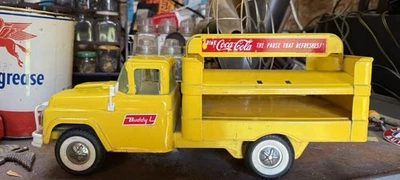 Camión de reparto Ford Coca Cola 1962 vintage Buddy L amarillo acero prensado #15 Foto 1 de 4