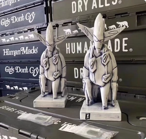 Neighborhood Alien Pointman Ceramics Chamber Incense Burner Decoration Art Decor - Picture 1 of 7