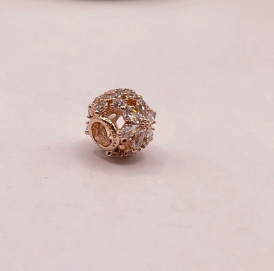 Pandora Womens 14k Rose Gold Plated Herbarium Cluster CZ Round Charm 2.2g - Image 1 of 4