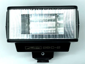 Metz 28 C-2 Blitzgerät Universal Mittelkontakt Kamera Blitz Flash - Picture 1 of 3