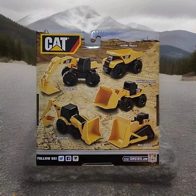 CAT MINI MACHINES 5 Pack Caterpillar Construction Tractors  New In Box - Image 1 of 4