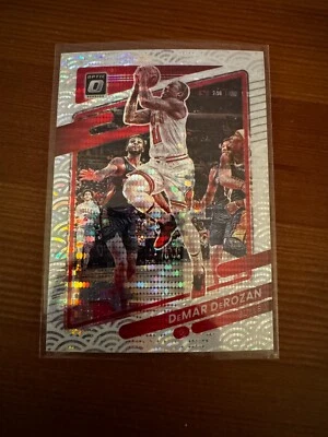 2021-22 Donruss Optic DeMar DeRozan #28 Photon - Image 1 of 2