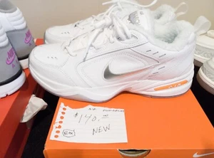 Size 9.5 - Nike Air Monarch IV Snow Day - Picture 1 of 17