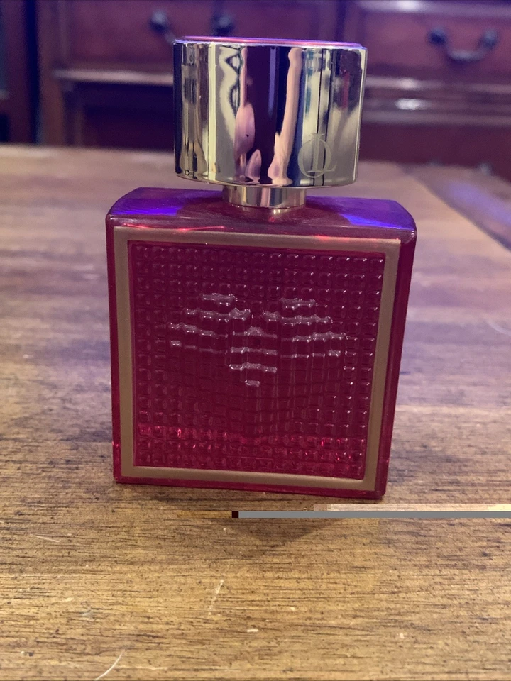 Queen By Queen Latifah Eau De Parfum Perfume Spray 1.7oz 50 ml - Image 1 of 4