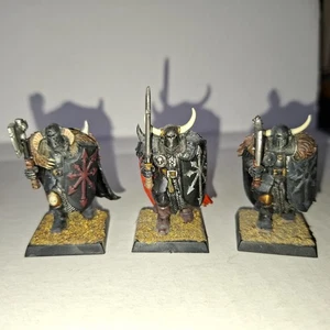 GW WARHAMMER CHAOS WARRIOR X 3 PAINTED - Picture 1 of 2