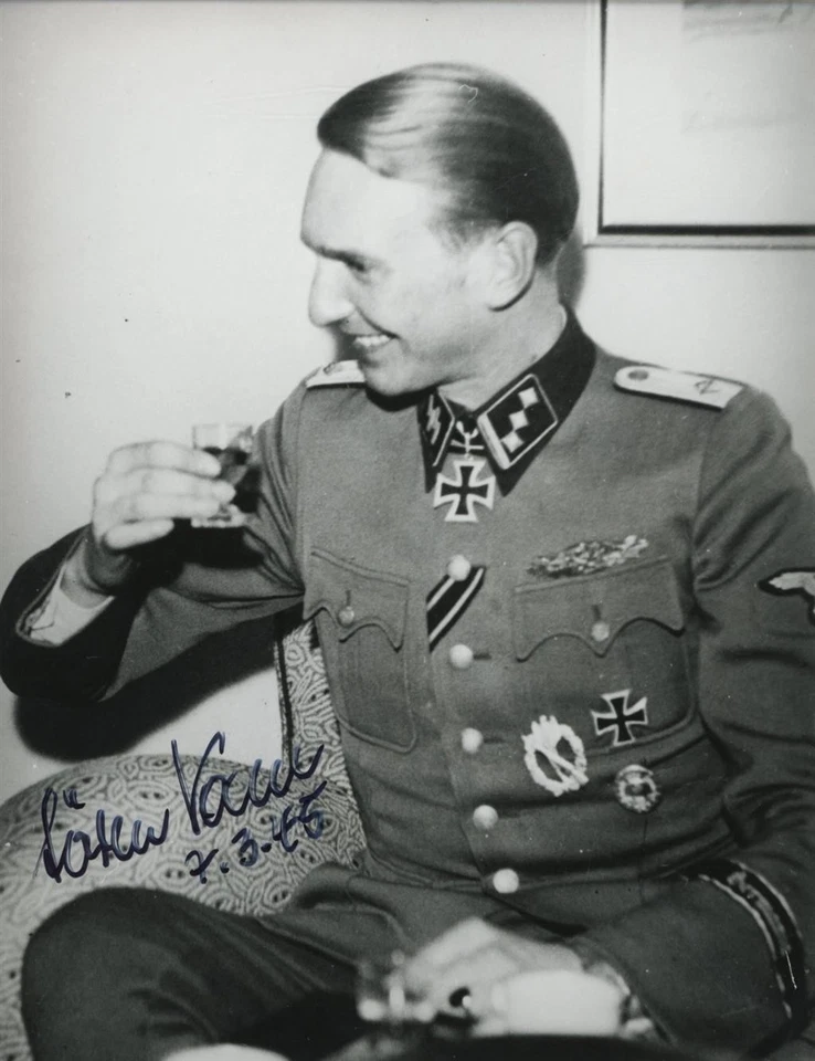 Foto firmada por Søren Kam (SS-Criminal de la Segunda Guerra Mundial más buscado por Wiesenthal/KC danés) Foto 1 de 1