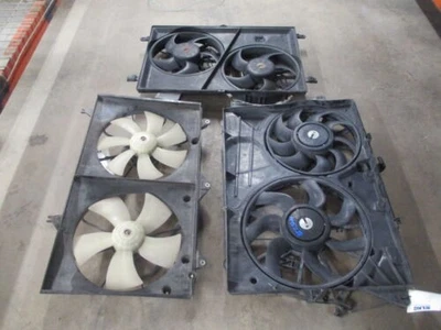 Conjunto de ventilador de refrigeración Toyota Corolla 1,8 L 20-22 46 k OEM LKQ Foto 1 de 3