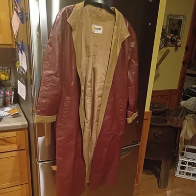 70s Vintage Avanti orange-red burgundy color leather trench coat Size 14 - Image 1 of 4