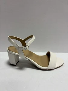 Naturalizer Women’s Bristol, White Slingback Sandals, Size 8 Wide - Picture 1 of 6