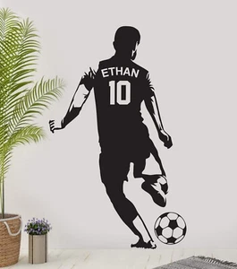 Pegatina de pared personalizada para niños jugador de fútbol decoración del hogar regalo calcomanía de vinilo FBB+ - Imagen 1 de 11