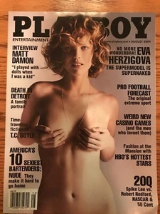 August 2004 Playboy Magazine Eva Herzigova - Picture 1 of 7