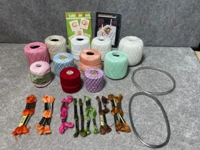 Crochet Lot 11 Thread Spools Spring Tension Cork Crochet Books Floss Threads - Image 1 of 4