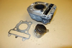 Yamaha xt250 xt 250 12V 15A 1982 cylinder barel engine motor - Picture 1 of 10
