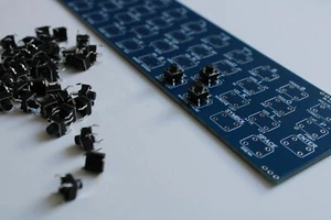 ZX Spectrum Harlequin Keyboard NIEBIESKA - Zdjęcie 1 z 4