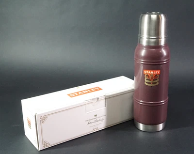 STANLEY Milestones Collection bottiglia termica brocca caffè to go 1940 granato lucido - Immagine 1 di 3