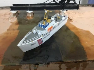 N scale U.S. Coast Guard 95 Foot Cutter ship boat unpainted w decals military - Picture 1 of 20