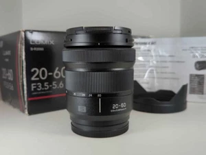 Panasonic LUMIX S PRO 20-60mm f/3.5-5.6 S-R2060 L Mount Lens | MINT - Picture 1 of 8