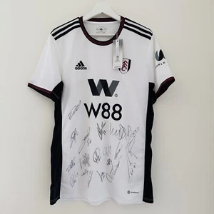 Fulham FC 2022/2023 Team Hand Signed Home Football Soccer Jersey Shirt - NWT - Picture 1 of 15