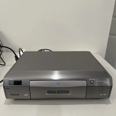 Panasonic AG-DV2000 DV Mini DV Kassettenrecorder Editor ohne Fernbedienung - Bild 1 von 4