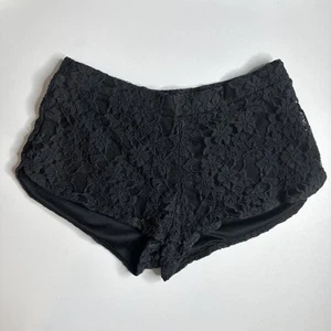 Vintage Brat Star Black Floral Lace Hot Pants Short Booty Shorts Y2k 90s Goth 2 - Picture 1 of 8