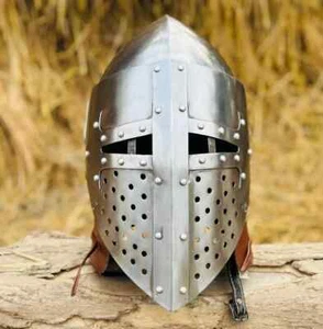 Elmetto Bascinet medievale calibro 18 acciaio pelle cavaliere armatura rievocazione LARP - Foto 1 di 9