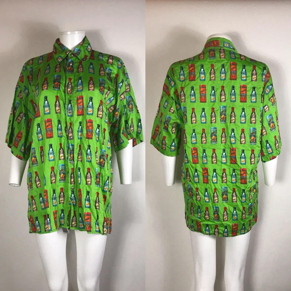 Camisa De Colección Gianni Versace Jeans Verde Estampado Botella Perfume S Foto 1 de 4