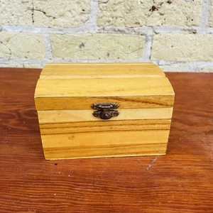 Wooden Box Handmade Rectangular Shaped Home Storage Small Box with Lid Lock - Picture 1 of 13