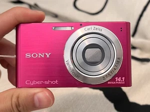 Sony Digital Camera Cyber-shot DSC-W320 14.1MP 3.0x Optical Zoom Pink English - Picture 1 of 9
