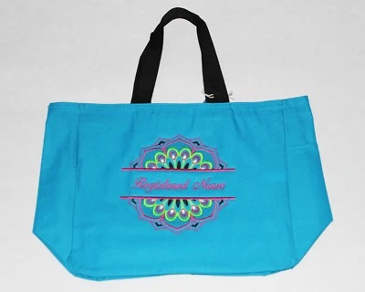 Bolso de Mano LONA AZUL con Diseño MANDALA RN ENFERMERÍA BORDADO, Bolso Escolar   Foto 1 de 2