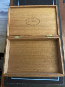 Vintage Criterion Imperial Wooden Cigar Box - Held 25 cigars - Picture 1 of 9