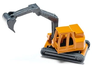Truck with Low Loader Trailer and Excavator Yellow Diecast Model by Siku - Picture 1 of 5