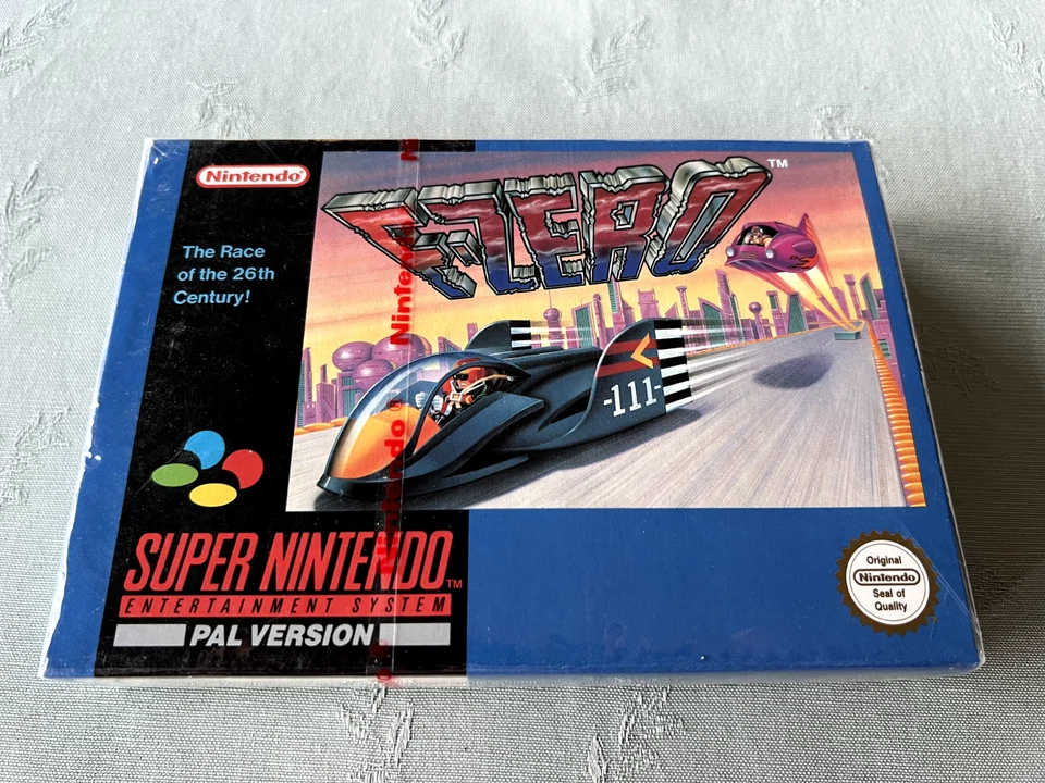 F-Zero - SNES (Sealed, Nintendo Stripe) PAL - Image 1 of 4