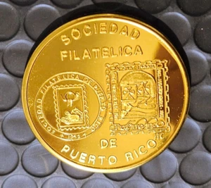 Medalla SOCIEDAD FILATELICA PUERTO RICO Premio Oro AWARD Sello Stamp Token Ficha - Picture 1 of 4