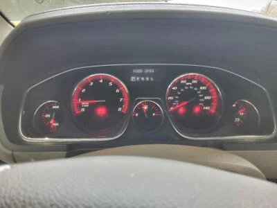 Used Speedometer Gauge fits: 2016 Gmc Acadia MPH US market w/o front view camera - Image 1 of 4