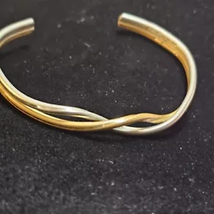 Signiertes Sergio Lub Calfornia zweifarbiges Armband silberfarben Messing verschlungen Manschette - Bild 1 von 14