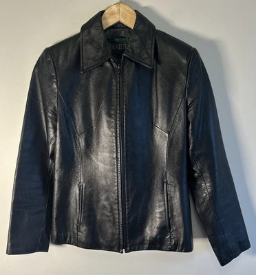 Chaqueta De Colección Danier Cuero Para Mujer Clásica Negra Genuina Talla S/P Nunca Usada Foto 1 de 4