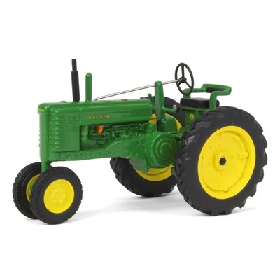 Athearn 1/50 O Gauge John Deere Model B Tractor by Athearn ATH7750 - Image 1 of 4