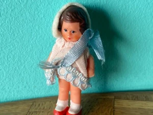 Püppchen Puppe Ari Biegepuppe 6cm!  Puppenstube Puppenhaus dollhouse doll - Bild 1 von 3