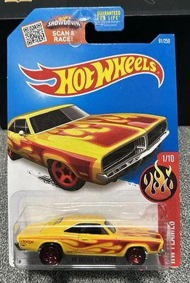 Dodge Charger 2016 Hot Wheels 69 amarillo 91/250  Foto 1 de 4