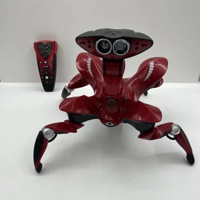 Robot de control remoto WowWee Roboquad - Funciona con control remoto e instrucciones Foto 1 de 4