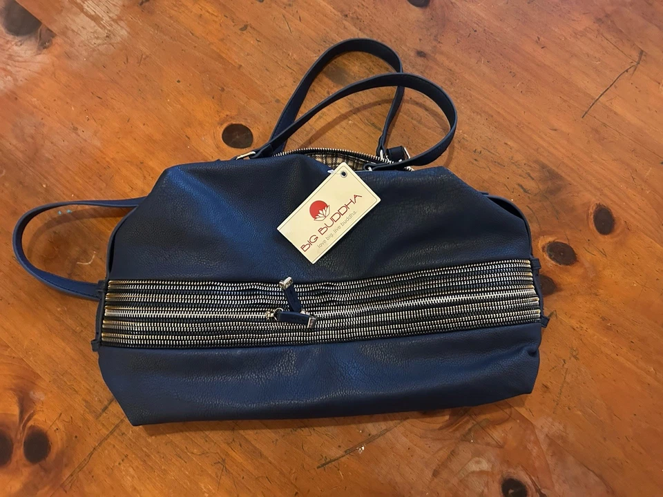 ¡¡Gran hermoso bolso vegano Buda grande!! Nuevo con etiquetas Foto 1 de 4