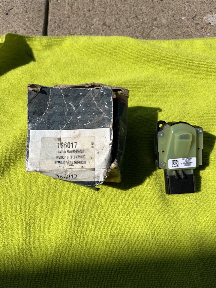 Airtex Ignition Starter Switch p/n 1S6017 NOS - Image 1 of 4