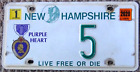 Plaque d'immatriculation cœur violet New Hampshire numéro bas 5