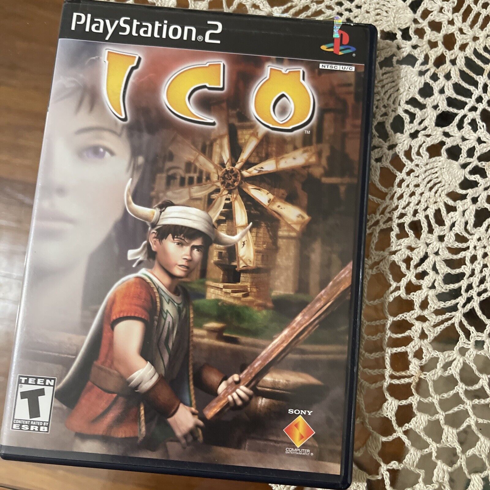 Ico (Sony PlayStation 2, 2001) - Japanese Version