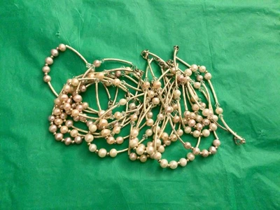 Lote de 20 pulseras de clip de perlas naturales de agua dulce y cuentas de plástico de 6 pulgadas Foto 1 de 2