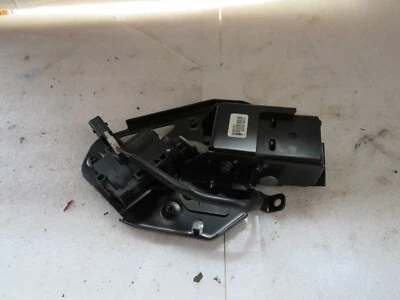 08 CHEVY TAHOE GMC YUKON ЗАДНЯЯ ДВЕРЬ ПОДЪЕМНИК ВОРОТА ЗАЩЕЛКА ОКНА - Изображение 1 из 4