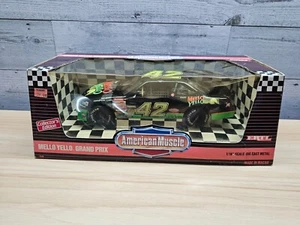 AMERICAN MUSCLE KYLE PETTY 1/18" SCALE DIECAST - MELLO YELLO PONTIAC GRAND PRIX - Picture 1 of 7