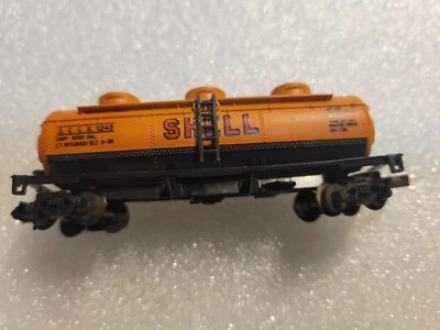 Vintage Atlas N Scale Shell 3-Dome Tank Car/Yellow-Orange/Austrian-made--Used - Image 1 of 4