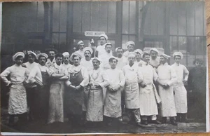 Tarjeta postal francesa ocupacional posando Chef Group 1909 Rppc - Imagen 1 de 1