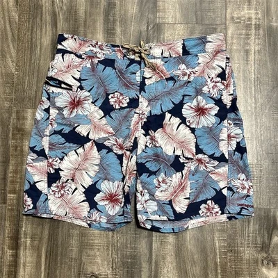 Patagonia Men's Floral Hawaiian Board Shorts Size 36 Multicolor - Image 1 of 4